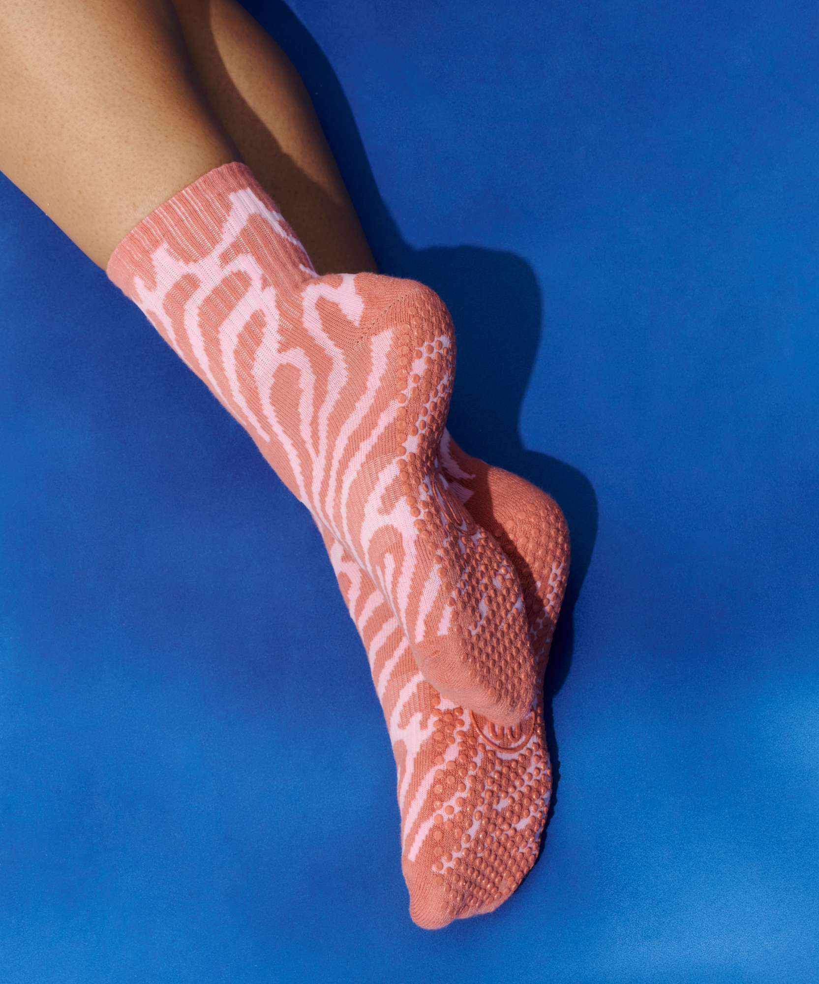 Crew Grip Socks - Grapefruit Coral