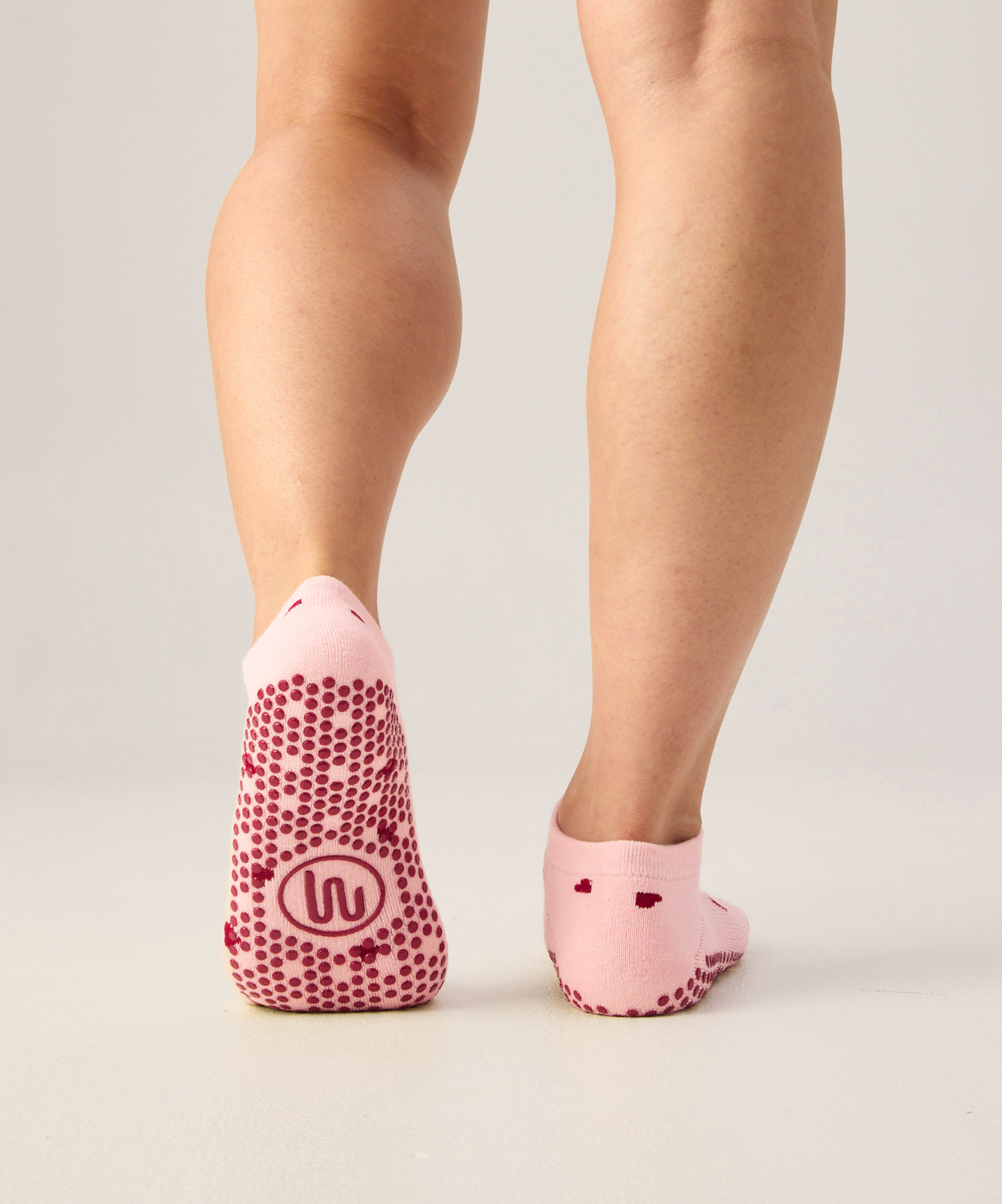 Low Rise Grip Socks - Love Me Pink