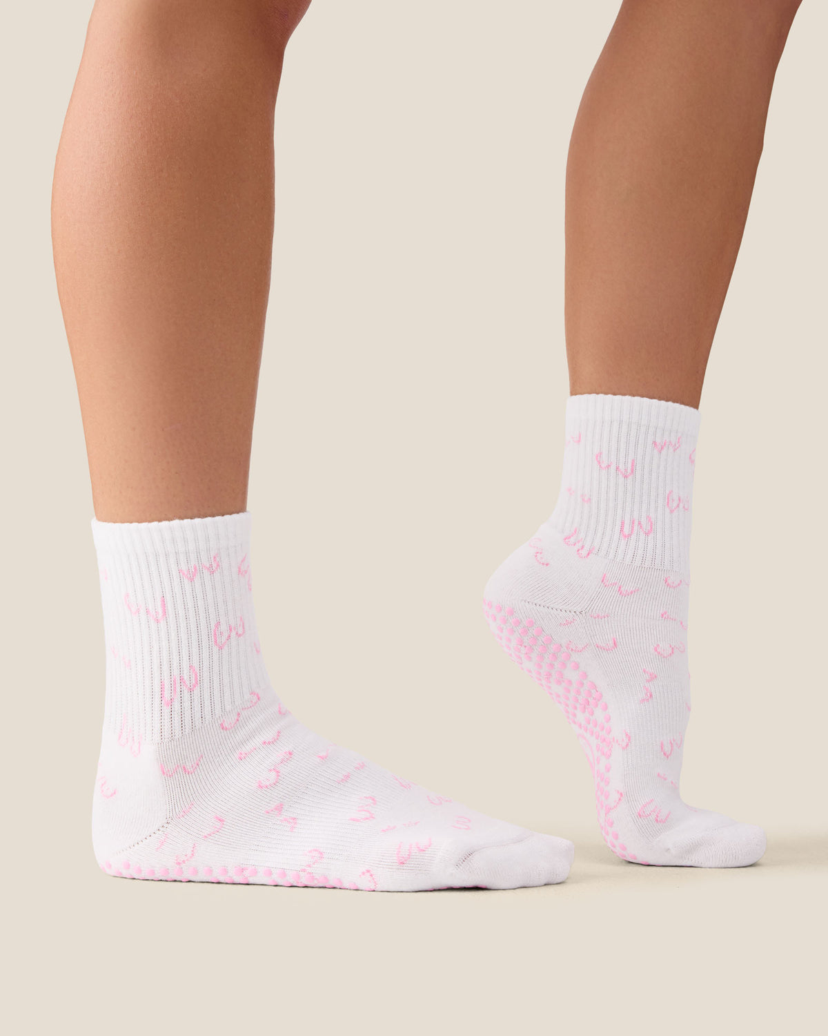 Crew Grip Socks - Breast Cancer White