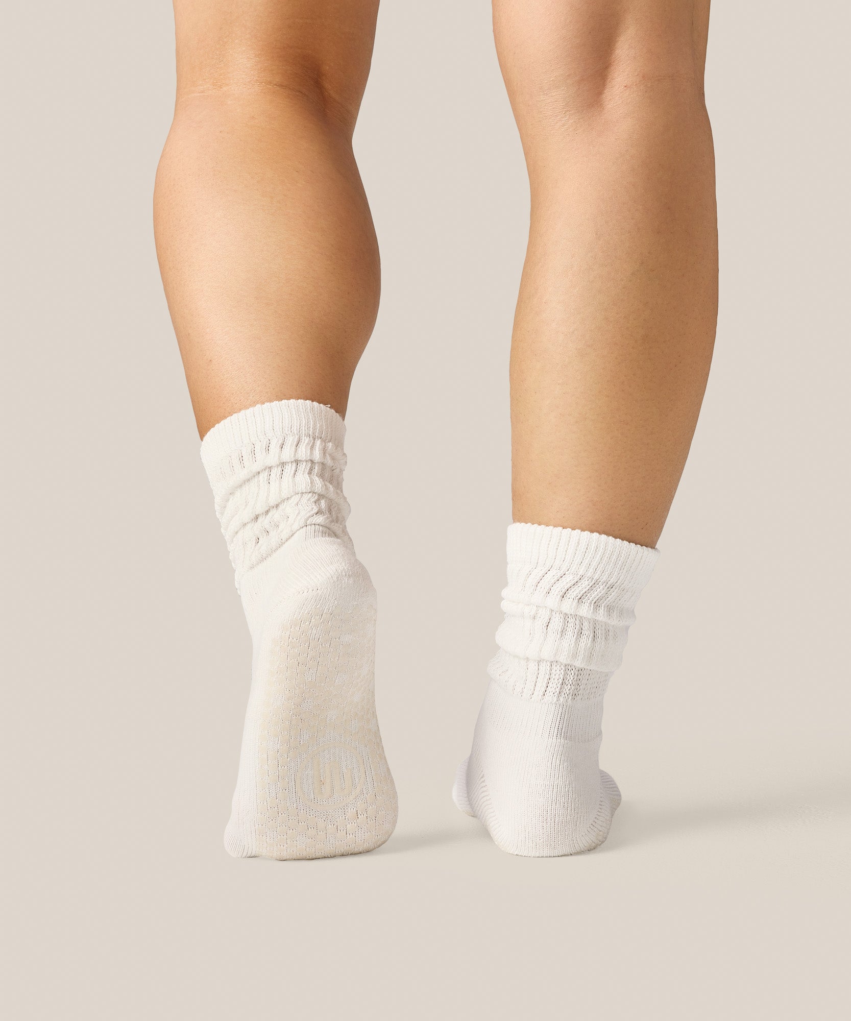 Scrunch Grip Socks - Ivory