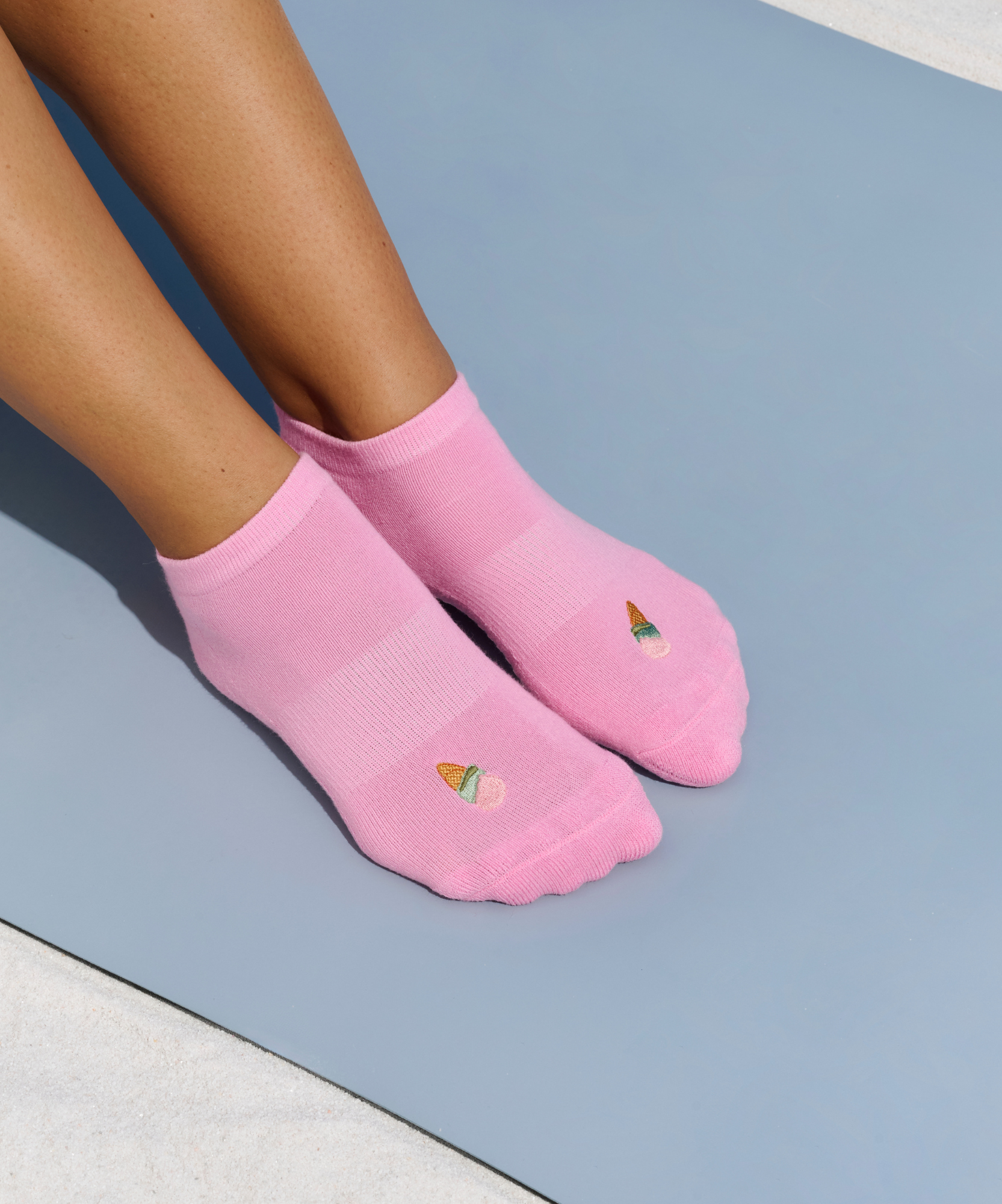 Classic Low Rise Grip Socks - Pink Gelato