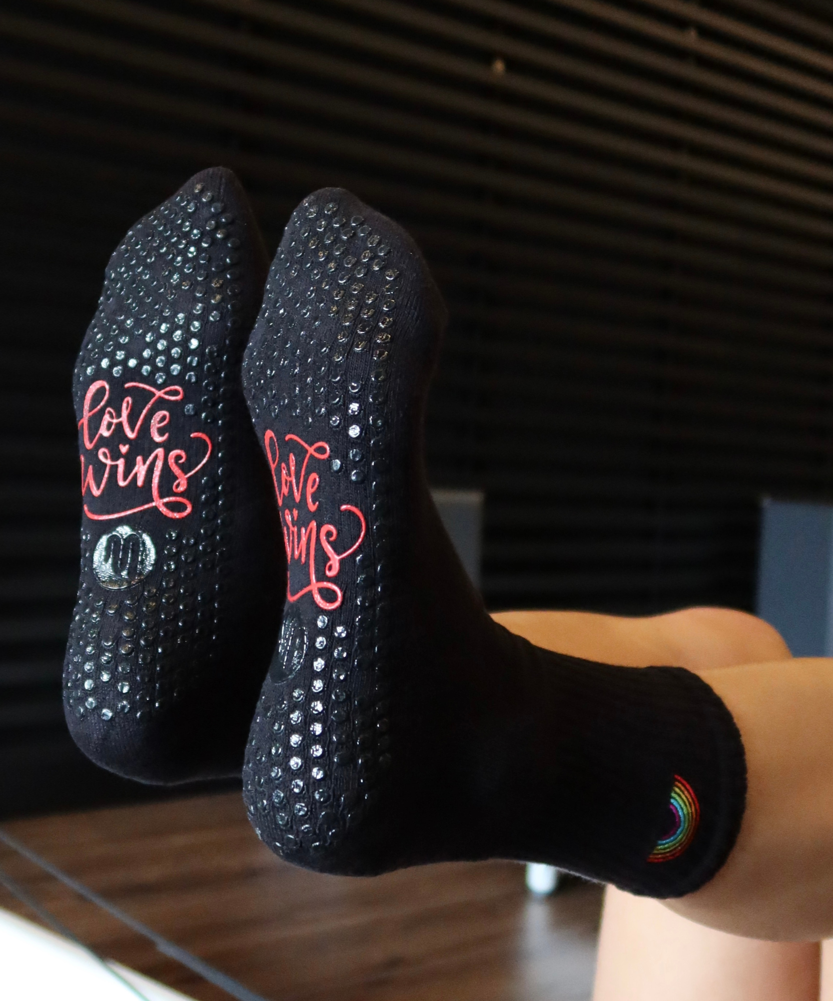 Crew Non Slip Grip Socks - Rainbow Black.