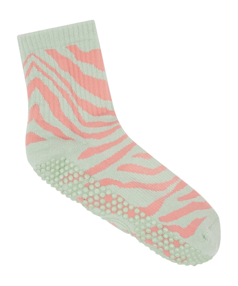 Comfortable and durable crew socks with non-slip grip for extra support