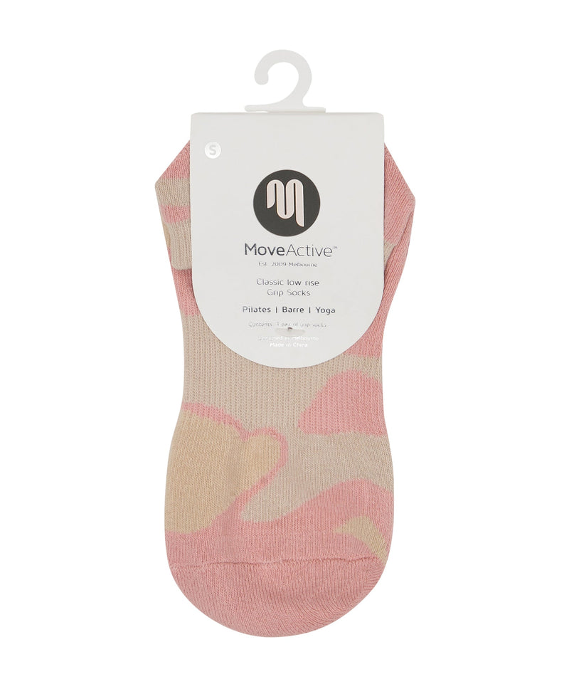 Classic low rise grip socks in pink camo, ideal for barre classes