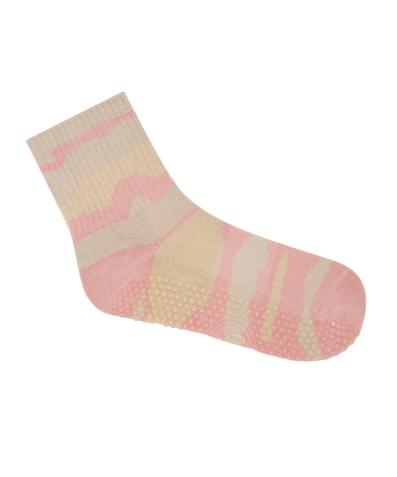 Comfortable and stylish pink camo crew socks for athletic activities