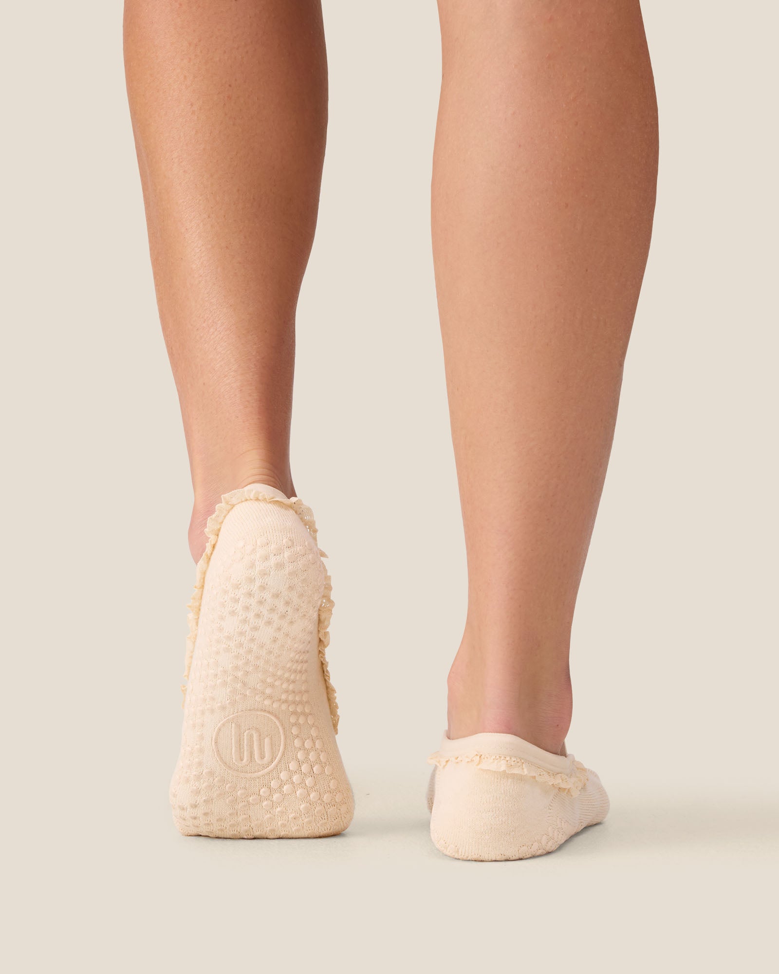 Ballet Grip Socks - Lace Trim Oat