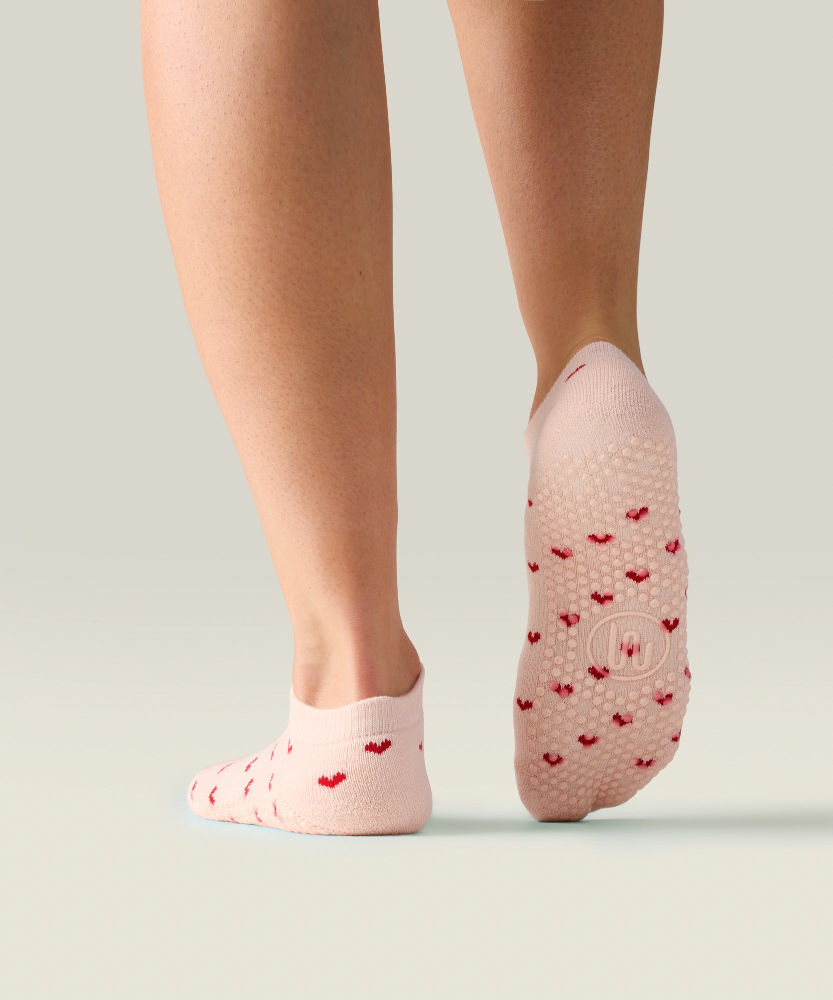 Classic Low Rise Grip Socks - Pink Heart