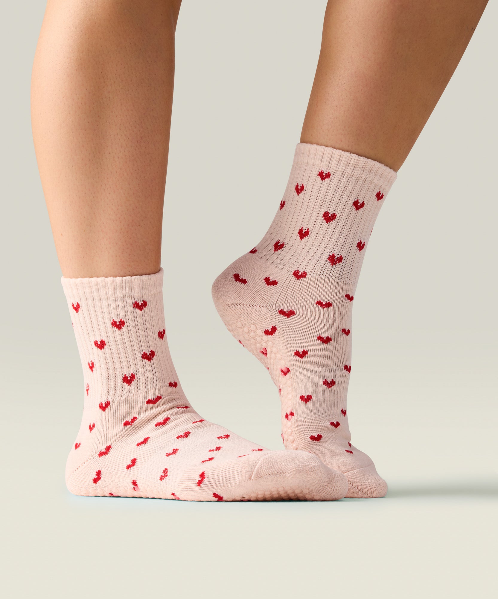 Crew Non Slip Grip Socks - Pink Hearts