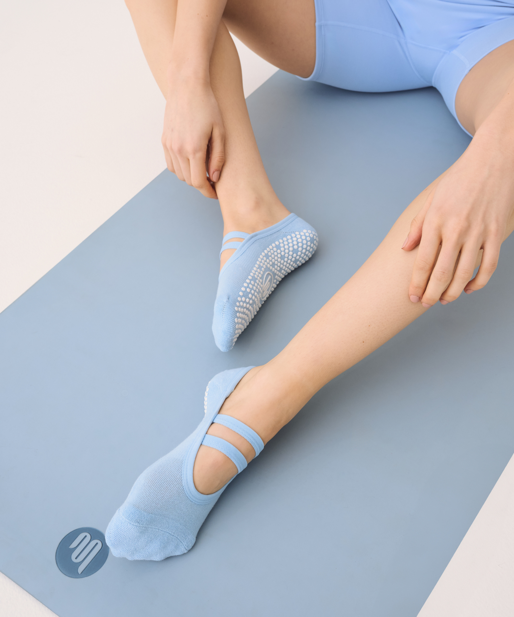 Ballet Non Slip Grip Socks - Powder Blue.