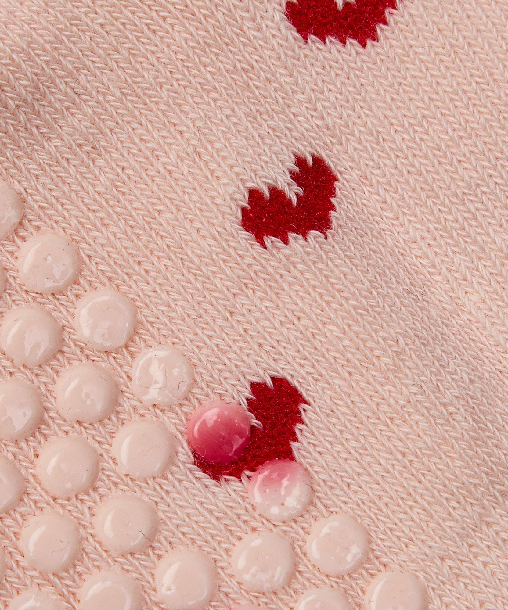 Classic Low Rise Grip Socks - Pink Heart