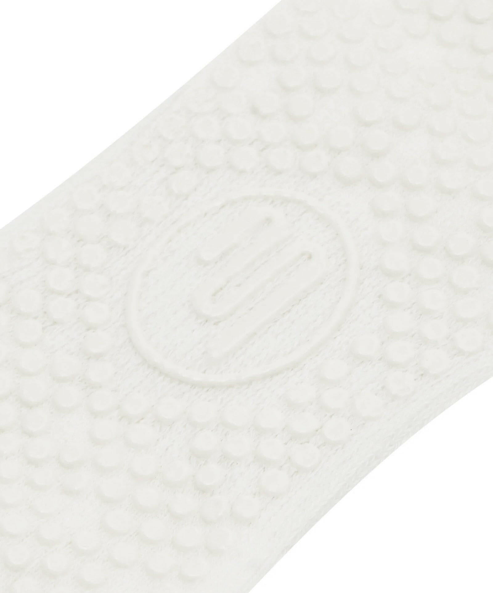  High quality non slip grip sporty socks in ivory color