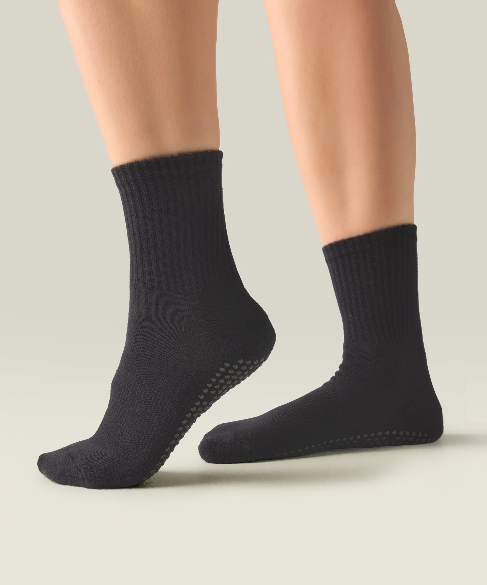 Crew Non Slip Grip Socks Classic Black