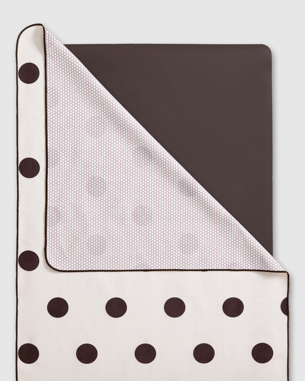 Mat Grip Towel - Polka Dot Espresso + Cream